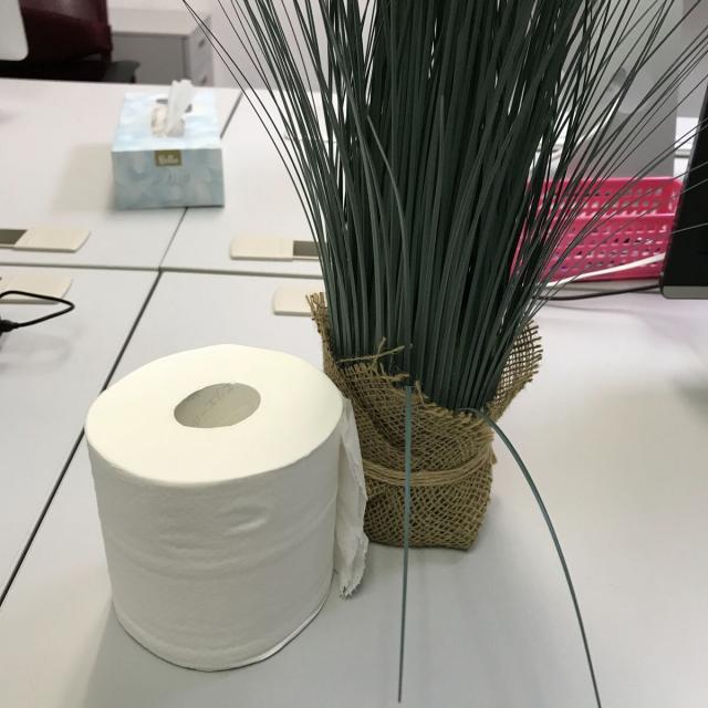 トイレットペーパー