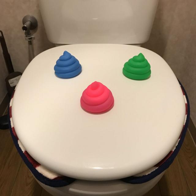 トイレの上にうんこ