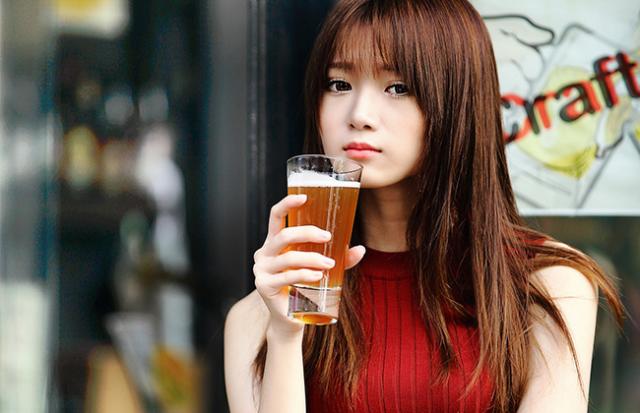 亡くなった友達・親友に飲食物を上げる夢