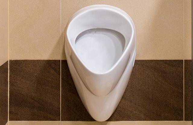 トイレが壊れる夢