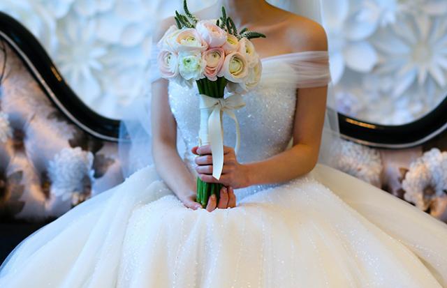飼っている犬が結婚する夢
