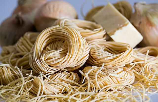 パスタをこぼす夢