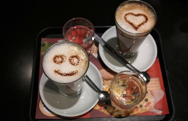 不味いカフェオレを飲む夢
