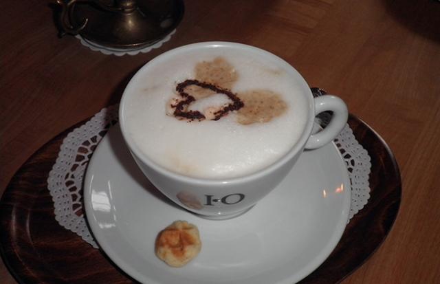 家でカフェオレを飲む夢