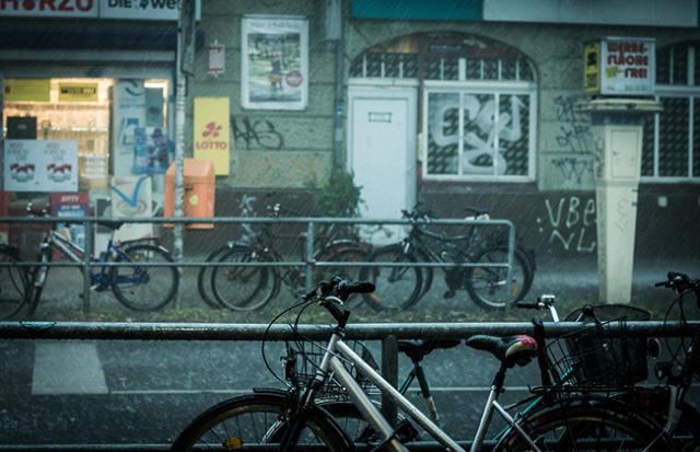自転車で坂を上る夢