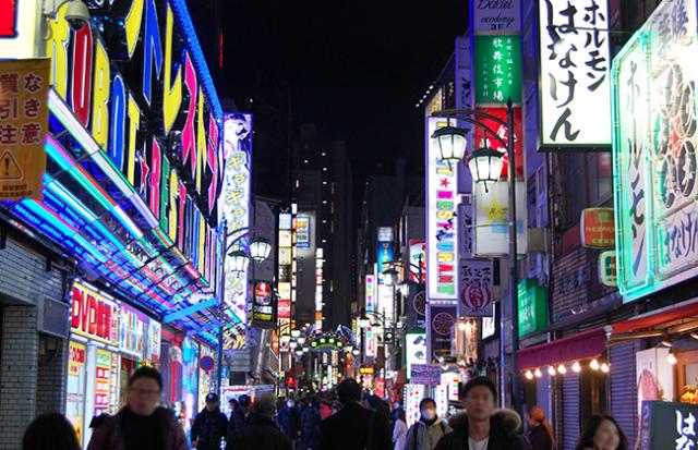 パチンコ店やスロット店の中で素敵な異性があらわれる夢